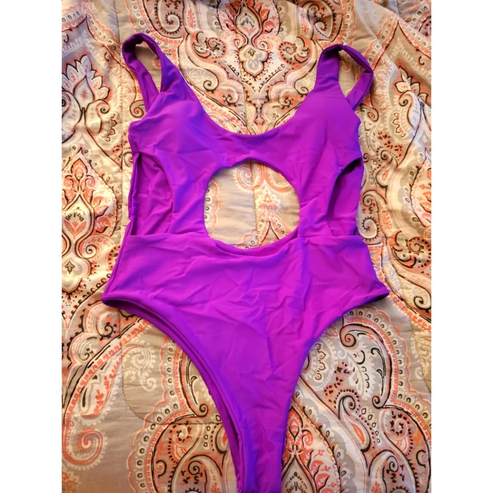 Icon Swim Purple one piece swimsuit size LG